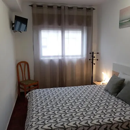 Quarto em Acomodações Particulares Alojamento E Mar